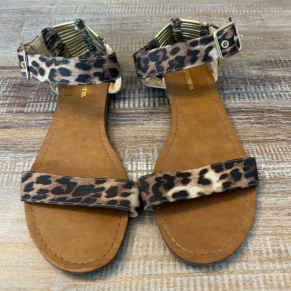 Massimo Gladiator Style Leopard Sandals Size 8